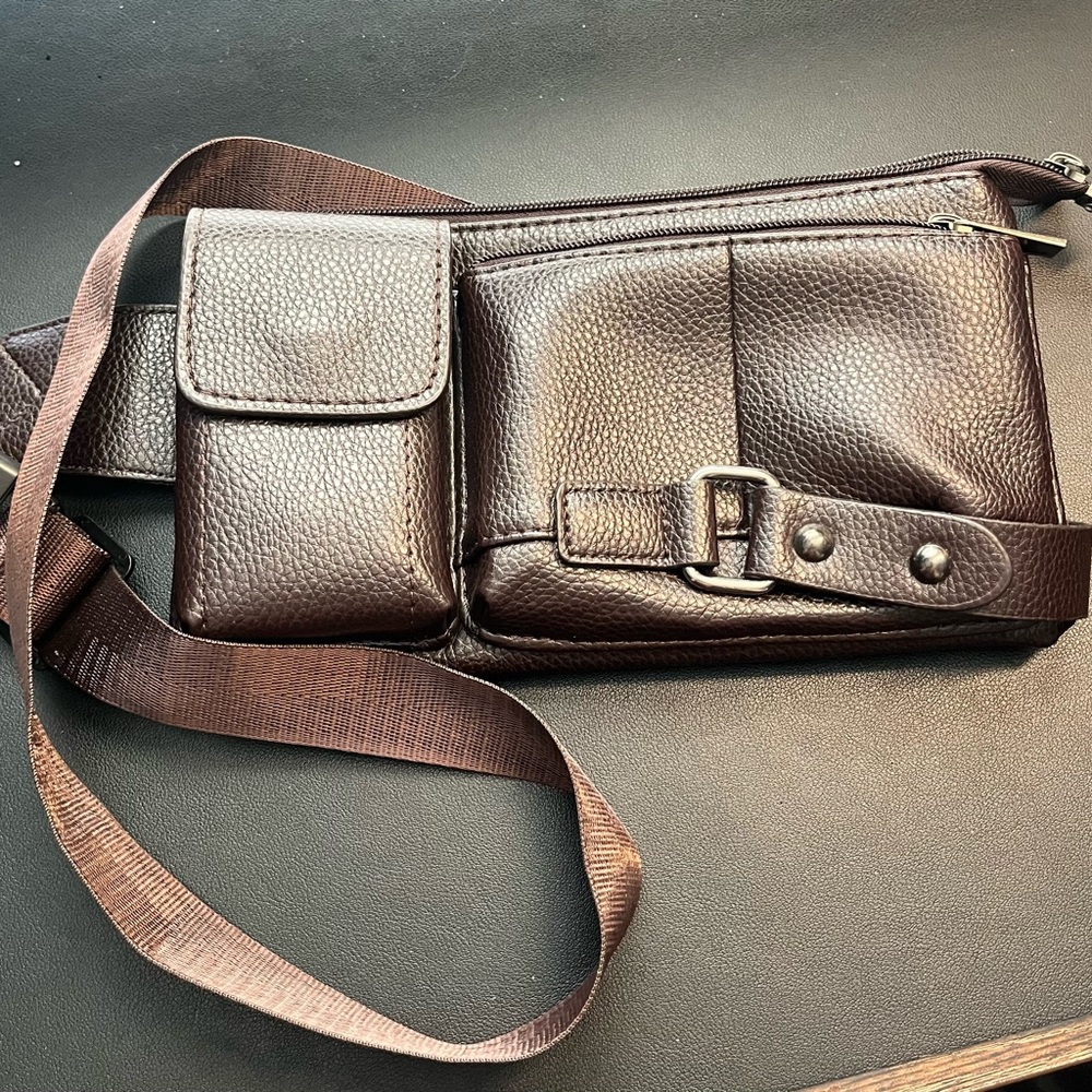 Men’s Brown Leather Crossbody Bag/Shoulder Sling - NWOT